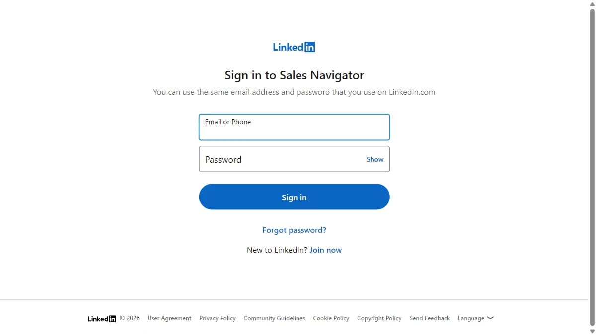 LinkedIn Sales Navigator - Real-time job change alerts with direct LinkedIn outreach